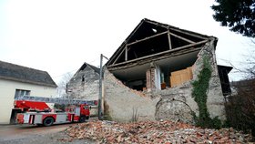 Chorvatsko zasáhlo ničivé zemětřesení, takto země vypadala den po nejhorších otřesech (30. 12. 2020).