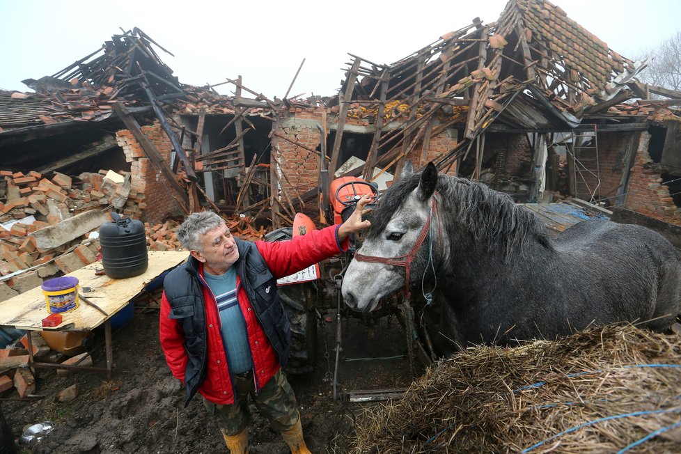 Následky zemětřesení v Chorvatsku, (31.12.2020).