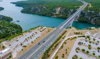 Cesta autem do Chorvatska: Cena, poplatky, trasa, pojištění a na co nezapomenout