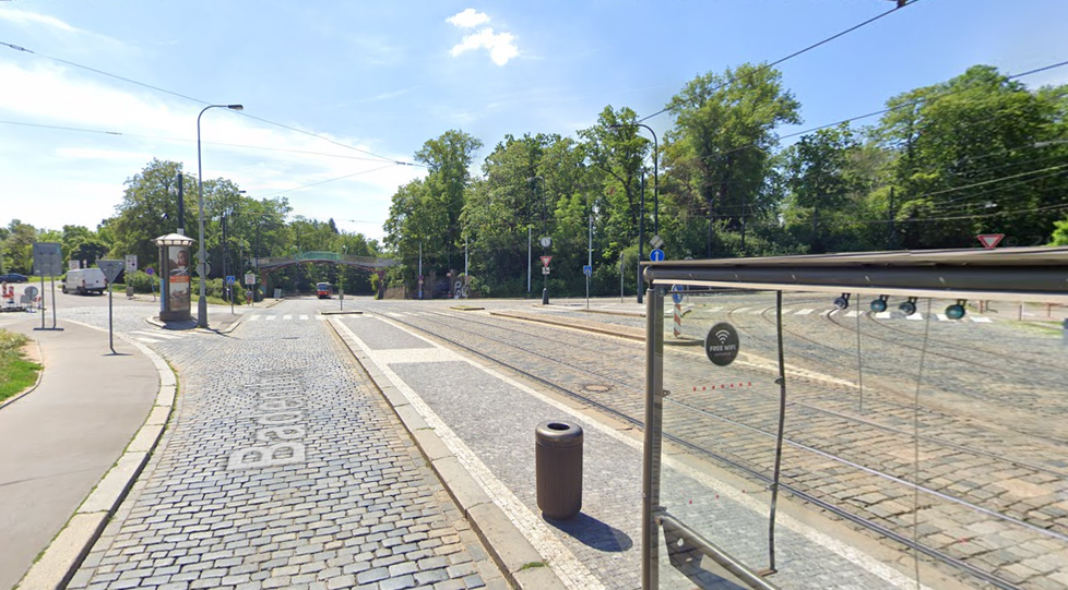 V těchto místech začne v pondělí 15. května výluka tramvají. Dopravní podnik chystá opravu kolejí.