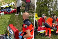 Pád ze střechy na Táborsku: Muž skončil s podezřením na poranění páteře