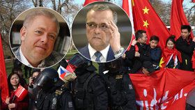 Ministr vnitra Milan Chovanec (ČSSD) a exministr financí Miroslav Kalousek (TOP 09) se přeli o zásahy policie během návštěvy čínského prezidenta.