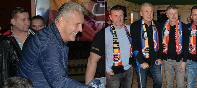 Jozef Chovanec se na setkání legend fotbalové Sparty vydal s berlemi. Má nové koleno!