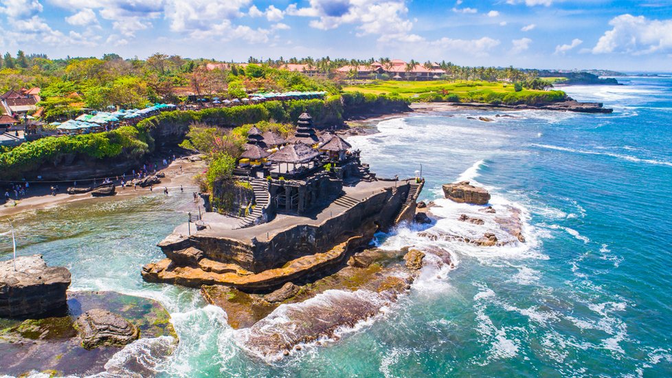 Chrám Tanah Lot na Bali