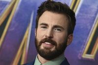 Nejvíce sexy mužem světa se stal Chris Evans: Šikana kvůli titulu!