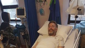 Chris v nemocnici po amputaci