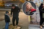 Božský Thor Chris Hemsworth řádí po celém Česku: Trdlo a líbačka v Praze i zvonkohra ve Varech!