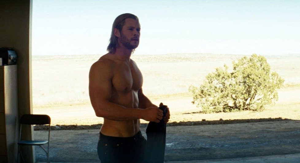 Chris Hemsworth jako Thor