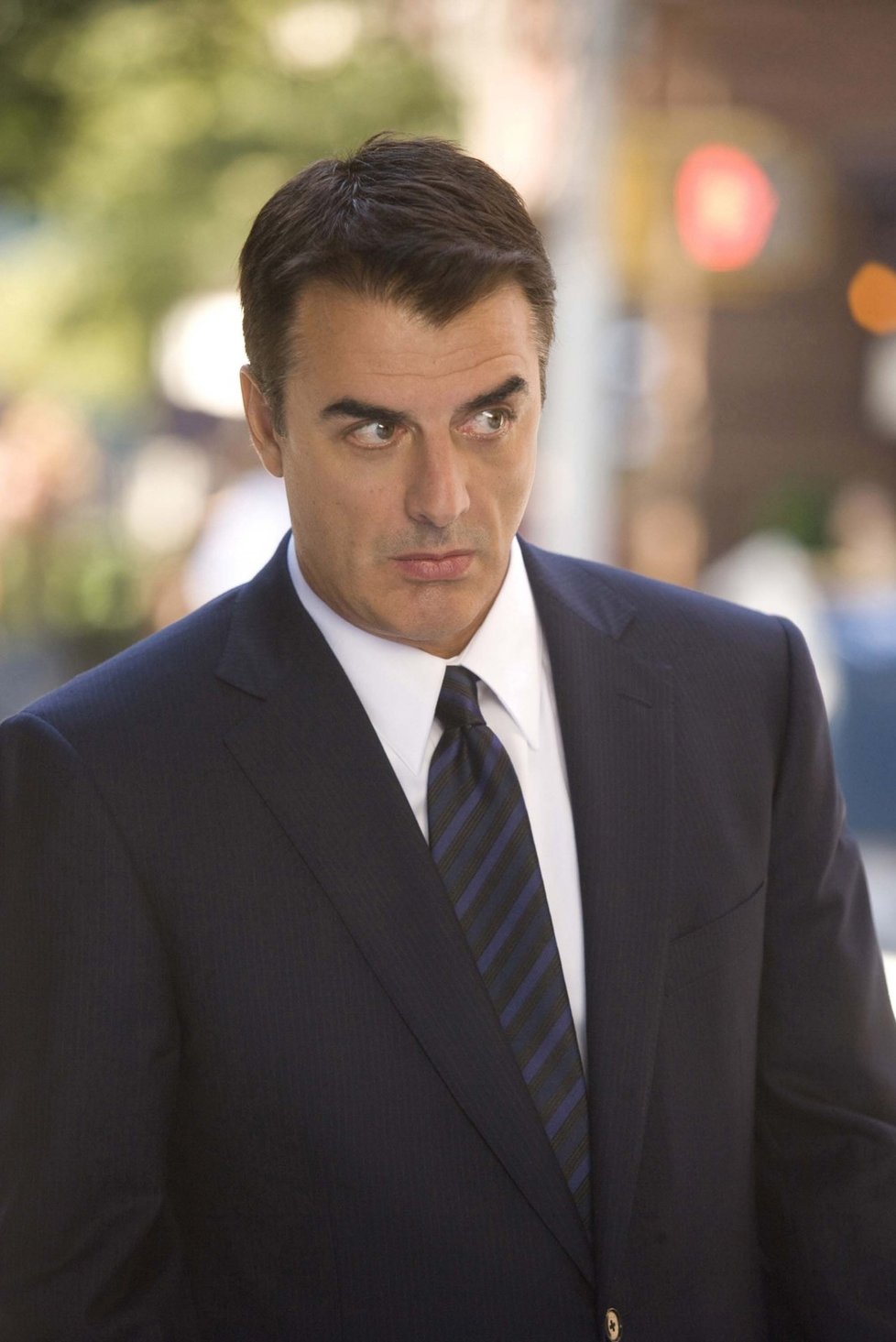 Chris Noth jako Pan Božský