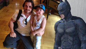 Dojemný skutek! Batman Christian Bale splnil nečekaně sen nemocnému chlapci