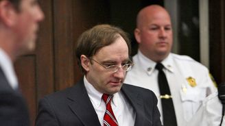 Německý hochštapler a zločinec Christian Gerhartsreiter vodil 30 let za nos celou Ameriku Německý hochštapler a zločinec Christian Gerhartsreiter vodil 30 let za nos celou Ameriku