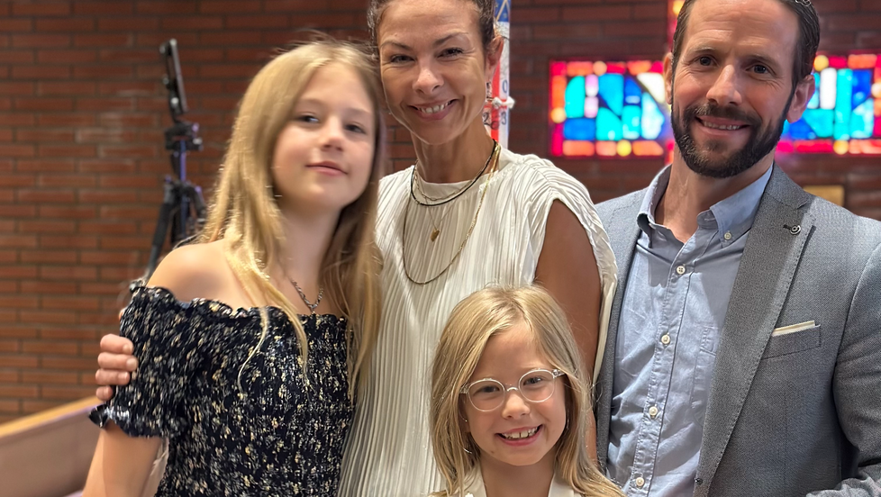 Christian Oliver s manželkou a dcerkami
