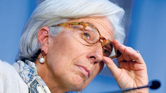 Evropa po deseti letech oprašuje téma dluhové krize. Investoři se obdobně jako před deseti lety začali odvracet od zemí jižního křídla eurozóny. Na snímku prezidentka Evropské centrální banky Christine Lagardeová.