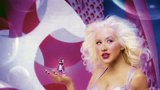 Christina Aguilera: Nový parfém a bujný dekolt 