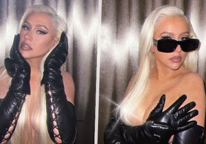 Christina Aguilera se svlékla
