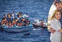 Milionářský pár koupil loď, se kterou zachraňuje uprchlíky: Používá i drony