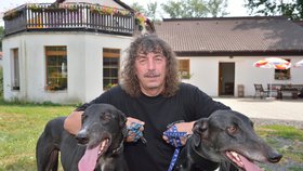 Ladislavovi Lacinovi se podařilo zachránit na 500 psů před utracením
