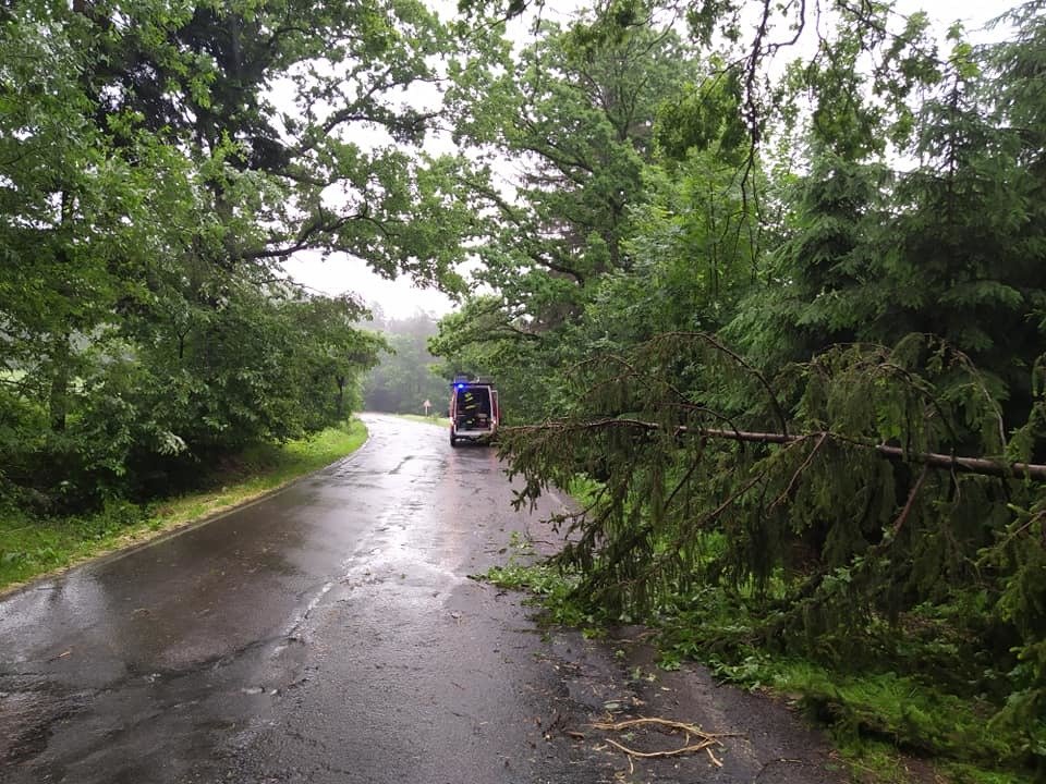 Víkendové silné bouřky pohledem chrudimských hasičů (14.6.2020)