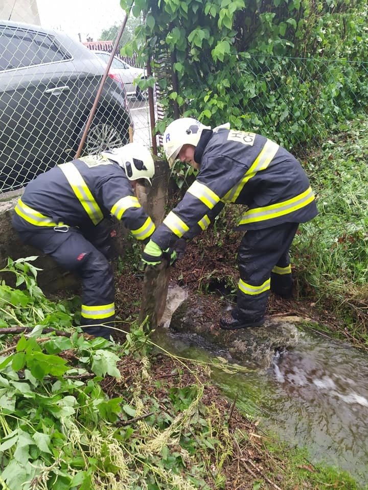 Víkendové silné bouřky pohledem chrudimských hasičů (14.6.2020)