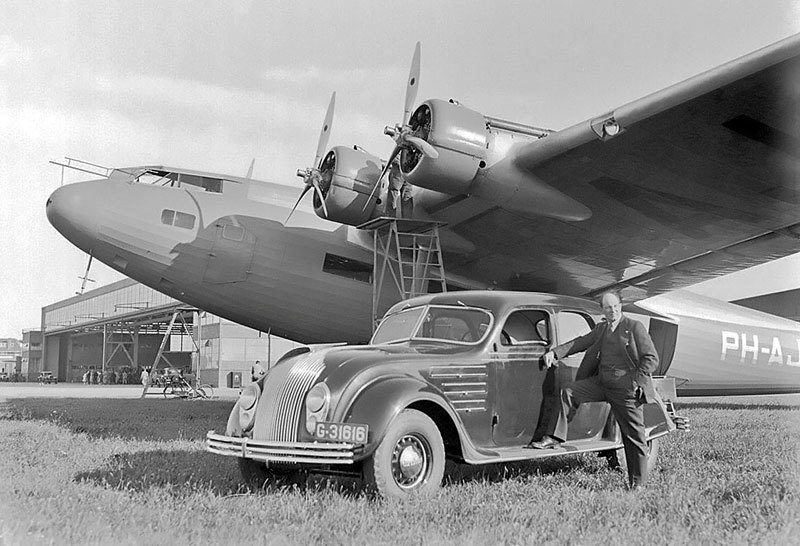 Chrysler Airflow Sedan (1934)