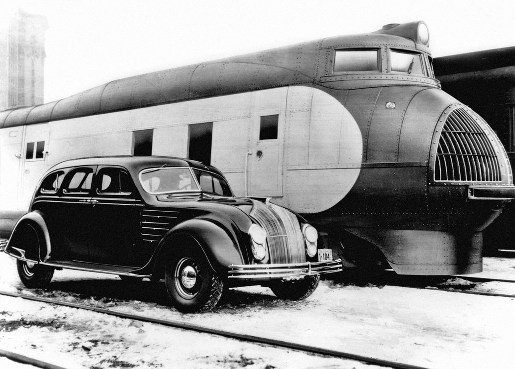 Chrysler Airflow Sedan (1934)