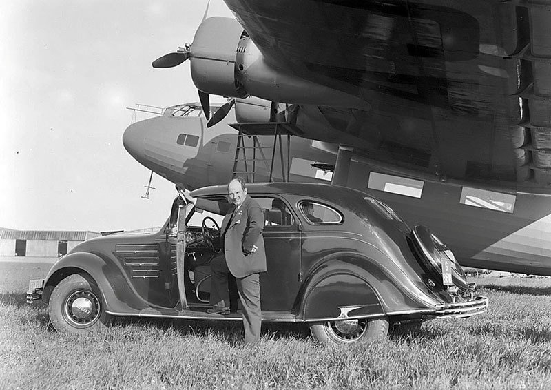 Chrysler Airflow Sedan (1934)