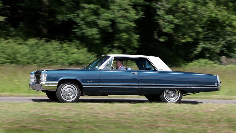 Chrysler Imperial Crown Coupe Mobile Director (1968)