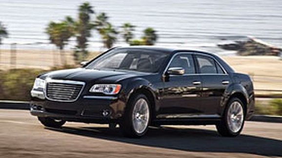 Chrysler 300: Nové fotografie
