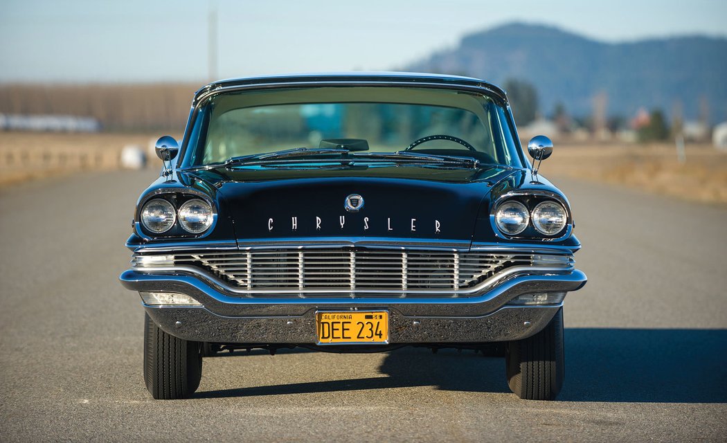 Chrysler Saratoga Hardtop Coupe (1957)