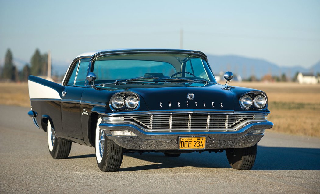 Chrysler Saratoga Hardtop Coupe (1957)