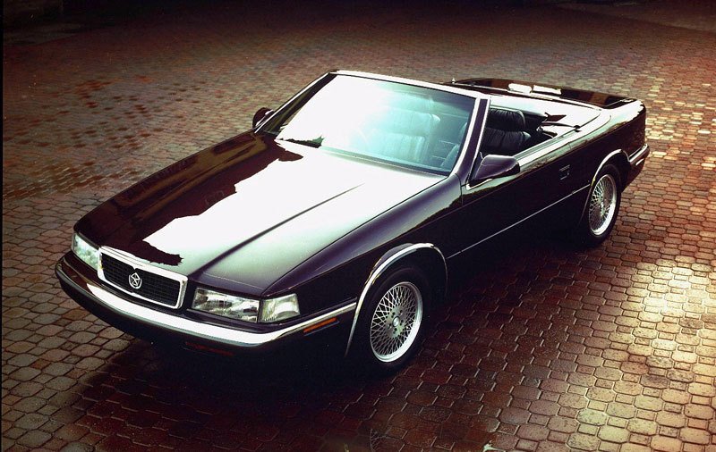 Chrysler TC by Maserati (1989-1991)