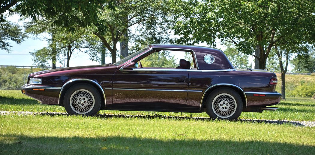 Chrysler TC by Maserati (1989)