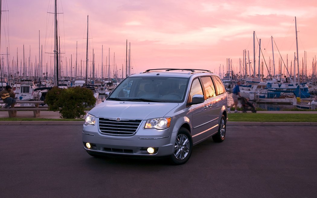 Chrysler Town and Country