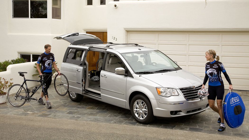 Chrysler Town and Country