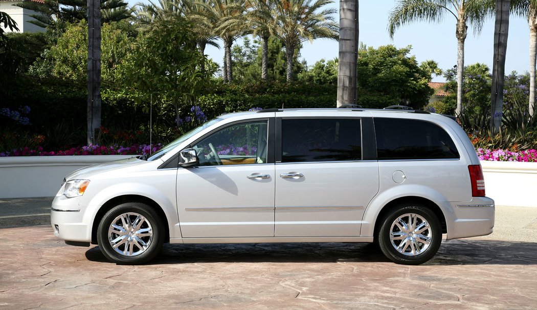 Chrysler Town and Country