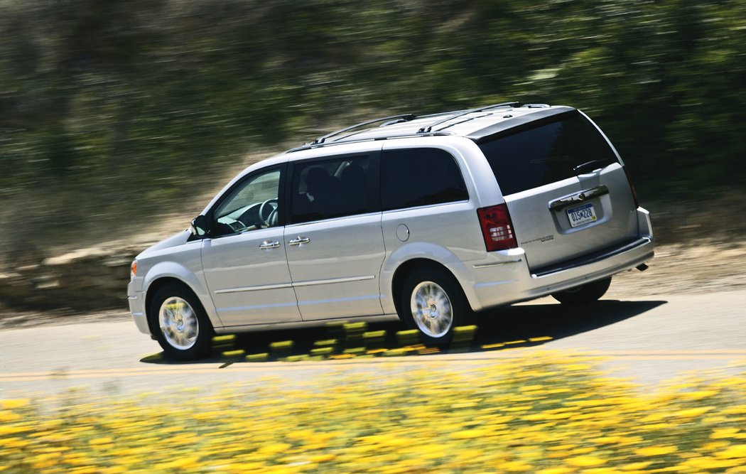 Chrysler Town and Country