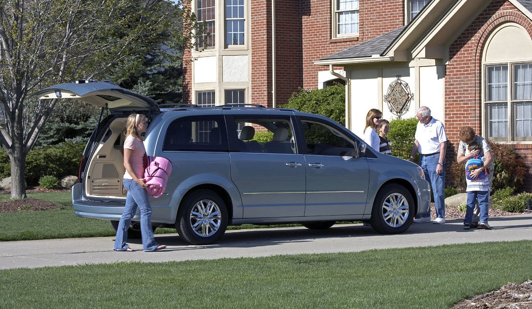 Chrysler Town and Country