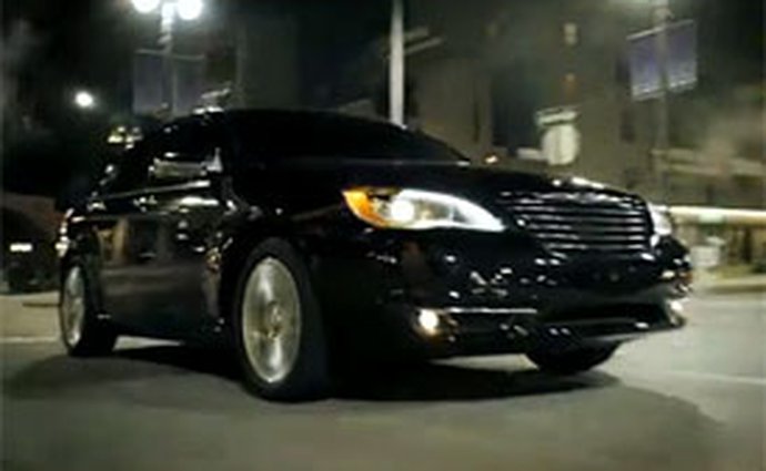 Video: Chrysler 200 – Eminem s novým sedanem