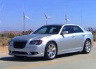 Video: Chrysler 300 SRT8 – S osmiválcem HEMI pod kapotou