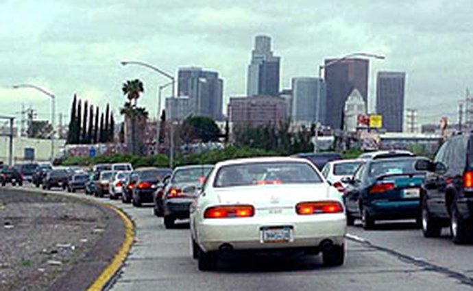 Kalifornie chce přísné emisní normy v celých Spojených státech