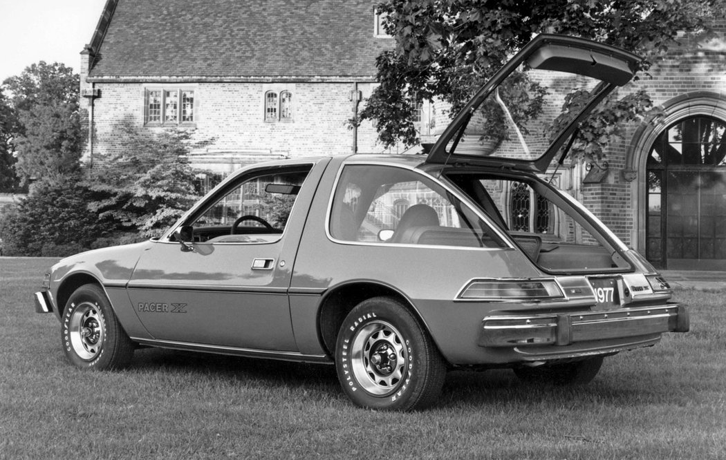 AMC Pacer (1977)