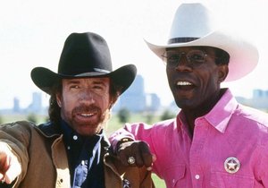 Chuck Noris a Clarence Gilyard v seriálu Walker, Texas Ranger