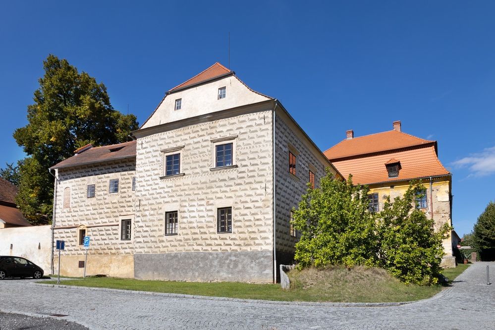 Zámek a Muzeum Josefa Dobrovského, Chudenice