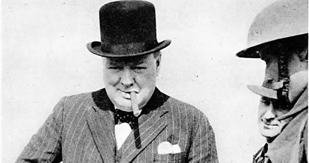 Milovník whisky a doutníků, který zastavil Hitlera: Před 50 lety zemřel Winston Churchill