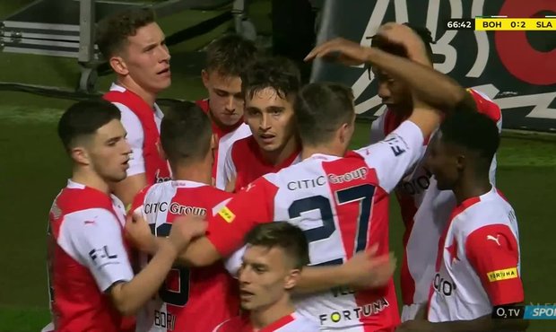 Bohemians - Slavia: Chytil skvěle vybojoval míč a suverénně zvýšil na 2:0 pro hosty