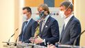 Tisková konference k projektu Chytrá karanténa: Vladimír Dzurilla, Adam Vojtěch (za ANO) a Andrej Babiš (ANO; 7. května 2020)
