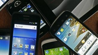 Indický výrobce smartphonů se přes Rusko dere do Evropy