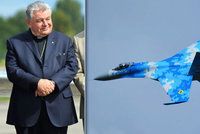 Nad Hradcem Králové hvízdaly letecké motory: Letadla pod patronací kardinála!