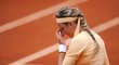 Světovou jedničku Azarenkovou vyřadila v osmifinále French Open slovenská tenistka Cibulková.