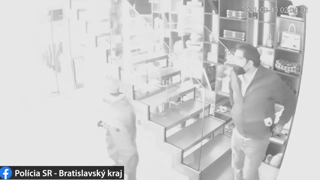 Slovenská policie zveřejnila video z loupeže v bytě slovenské tenisové superstar Dominiky Cibulkové